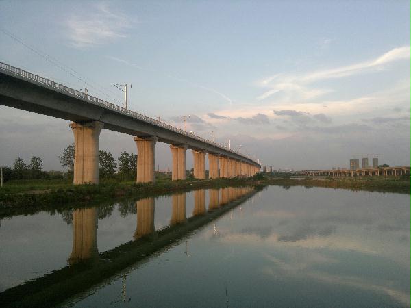 成渝鐵路采用松夏<a href='http://www.1l4lcs.cn/' target='_blank'><u>空氣彈簧</u></a>